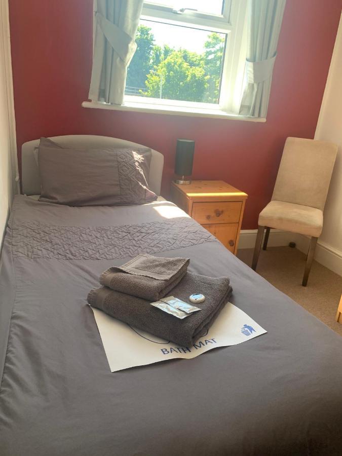 Park Inn Hotel Folkestone פולקסטון מראה חיצוני תמונה