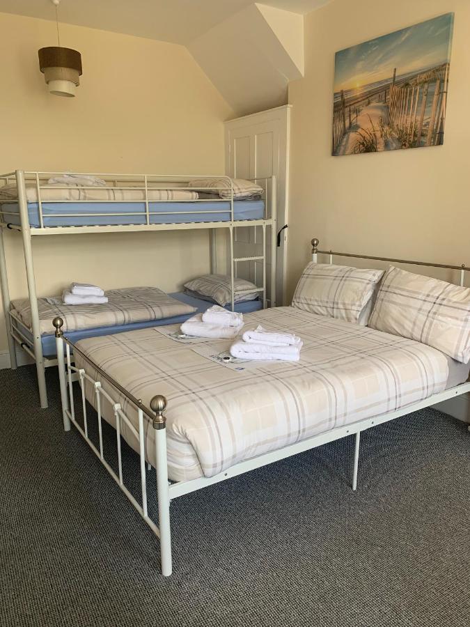 Park Inn Hotel Folkestone פולקסטון מראה חיצוני תמונה