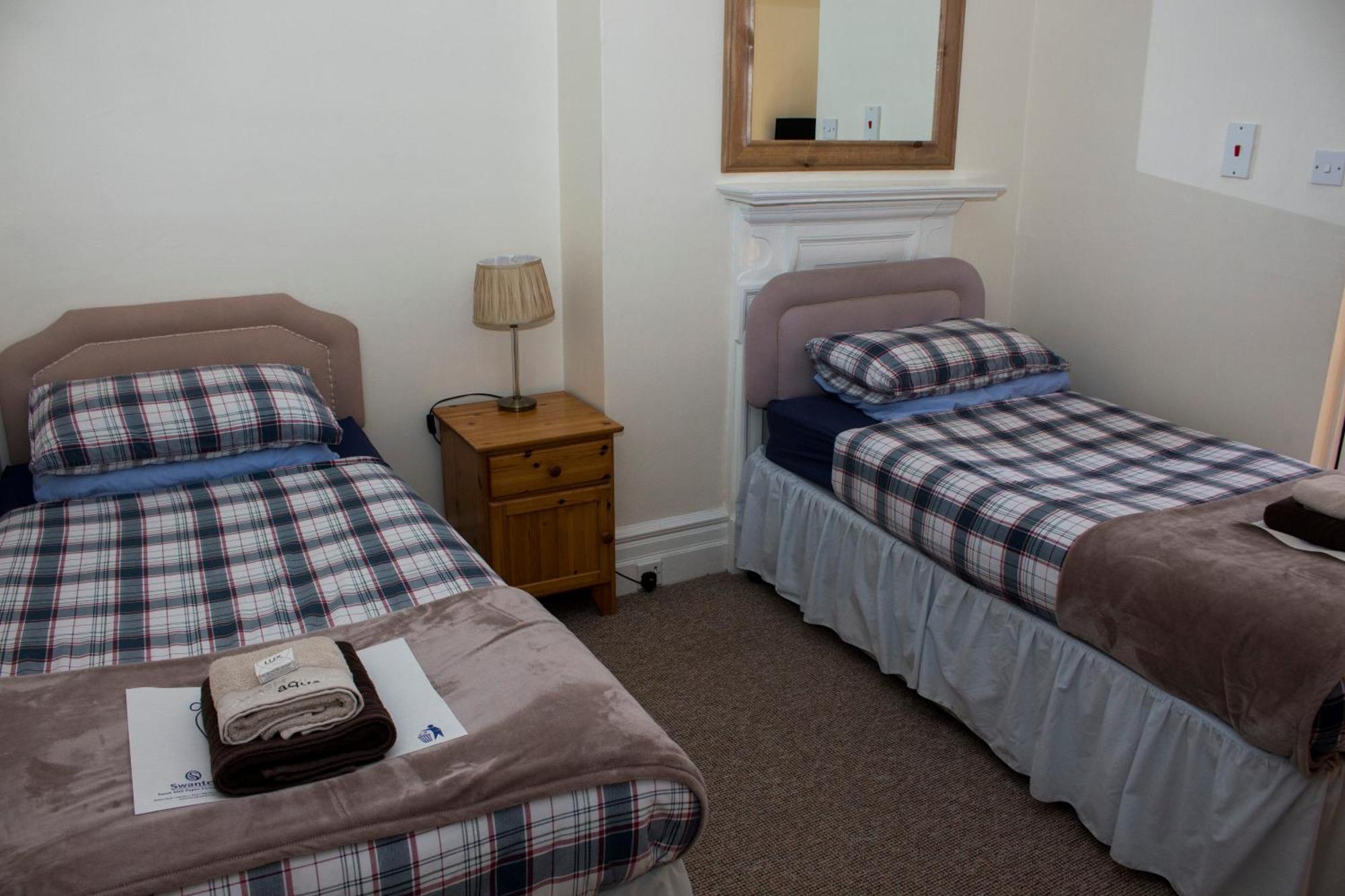 Park Inn Hotel Folkestone פולקסטון מראה חיצוני תמונה
